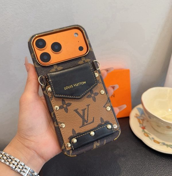LV モノグラムスタッズショルダーフォンケース ブラック