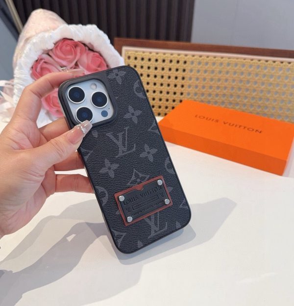LV レザーパッチスマホケース ブラウン