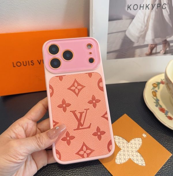 LVスマホケース モノグラム3色 マルチ