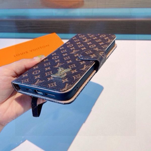 LV フラップ金具ケース ブラウン