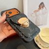 13434271301228408 LV スタッズストラップケース ブラウン