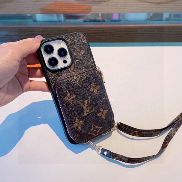 LV エンボスロゴケース オレンジ