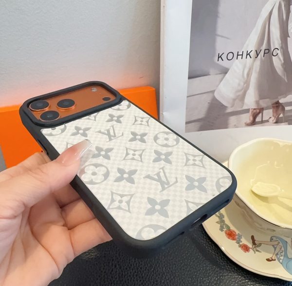 13434271813823344 LV モノグラムケース ブラウン