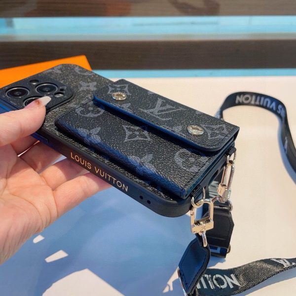 LV ショルダーカードポーチ ブラウン