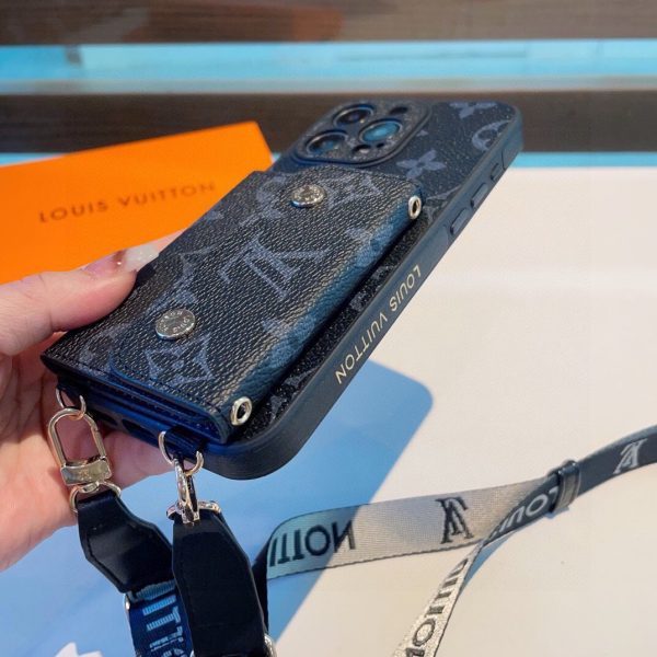 LV ショルダーカードポーチ ブラウン