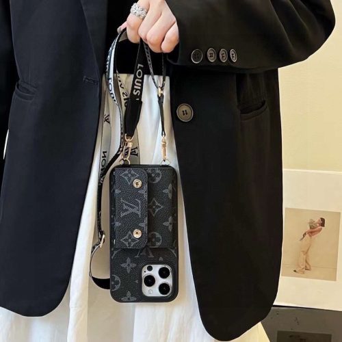 13434272310805696 LV ショルダーケース ブラウン
