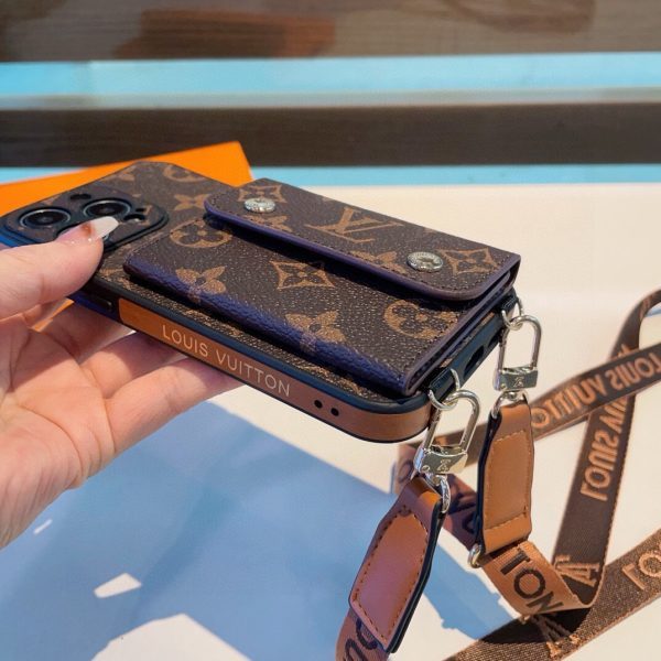 LV 3Dロゴショルダー ブラック