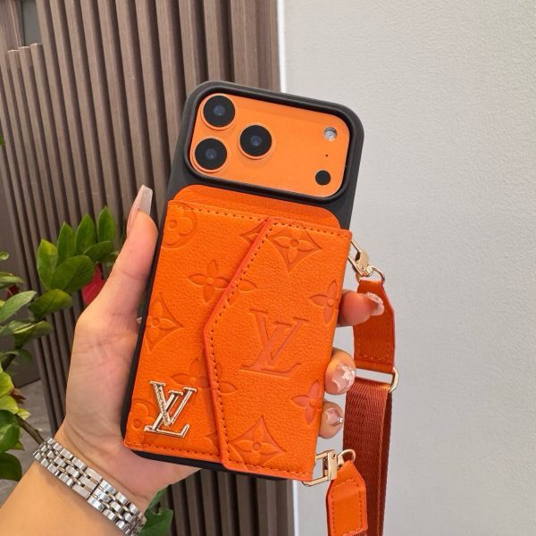 LV レザーパッチケース ブラウン