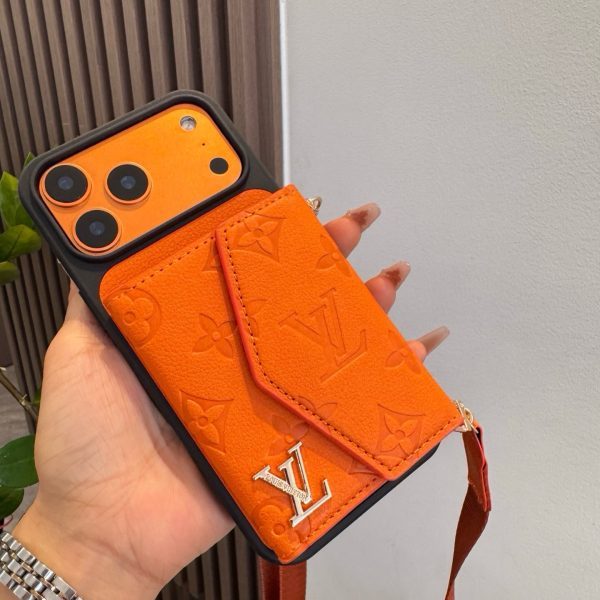 LV レザーパッチケース ブラウン