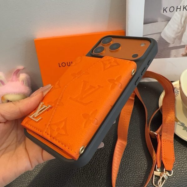 LV レザーパッチケース ブラウン
