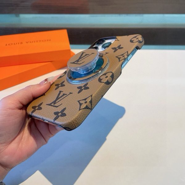 LV マグネットリングケース ブラウン