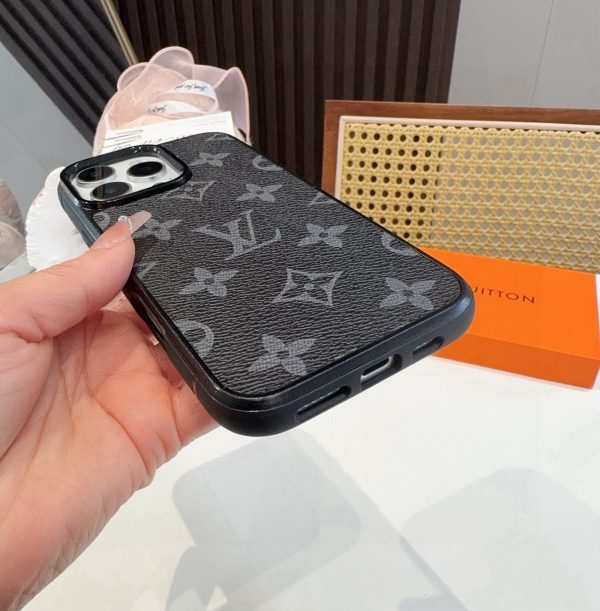 LV モノグラムケース ブラウン