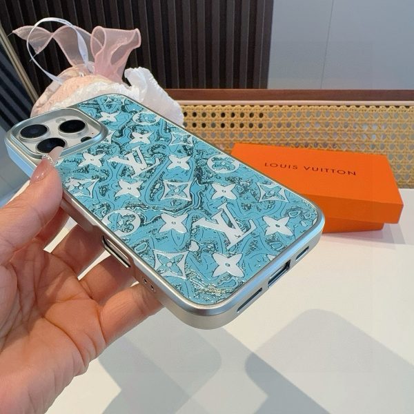 LV モノグラムケース マルチ