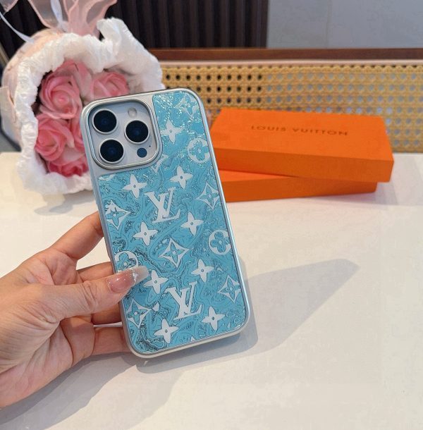 LV モノグラムケース マルチ