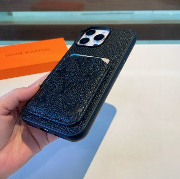 LV エンボスカードケース ブラック