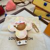 LV チェック柄キーホルダー ベージュ