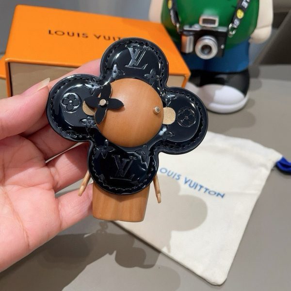 LV フラワーキーホルダー マルチ