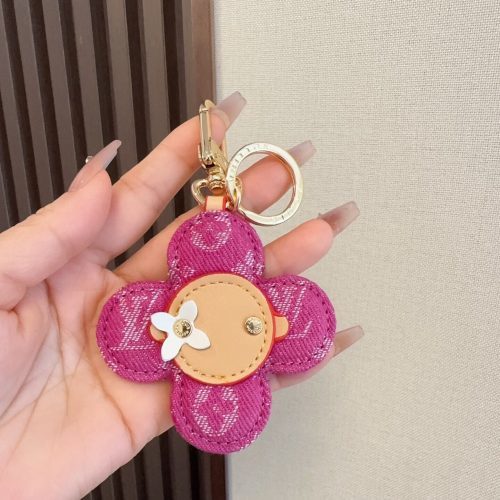 13434279776144415 LV 編み込みキーホルダー マゼンタ