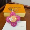 LV 編み込みキーホルダー マゼンタ