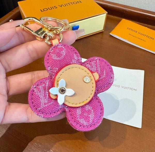 LV 編み込みキーホルダー マゼンタ