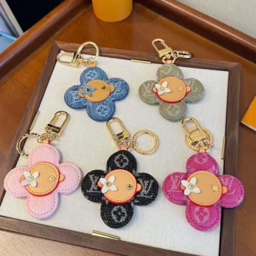 13434279801282039 LV 編み込みキーホルダー グレーグリーン