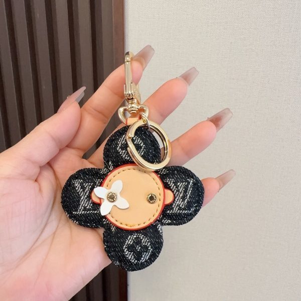 LV 編み込みキーホルダー ブラック