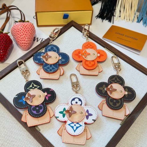 13434280194798275 LV モノグラムマルチキーホルダー ホワイト