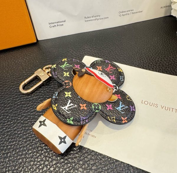 LV モノグラムマルチキーホルダー ブラック