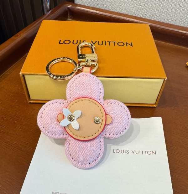 LV キーホルダー ピンク