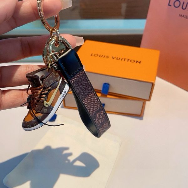 LV モノグラムキーホルダー ブラウン