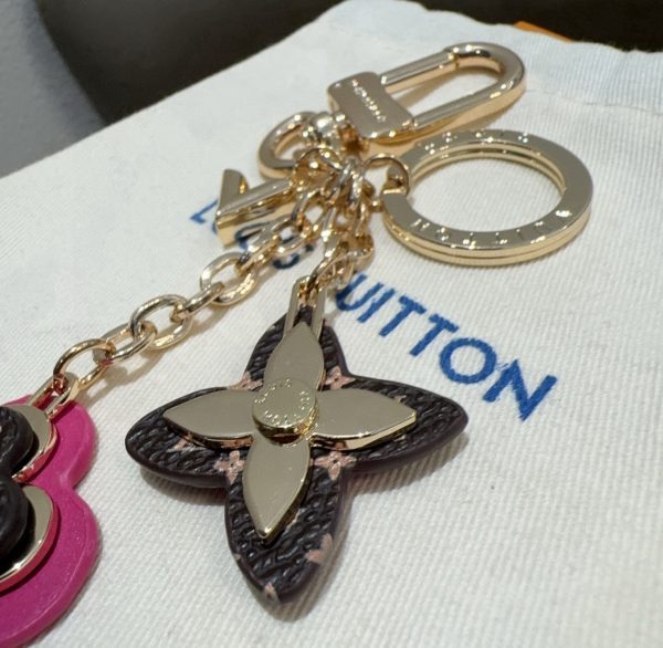 LV フラワーエナメルチャーム マルチ