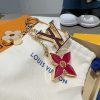 LV フラワーエナメルチャーム ピンク