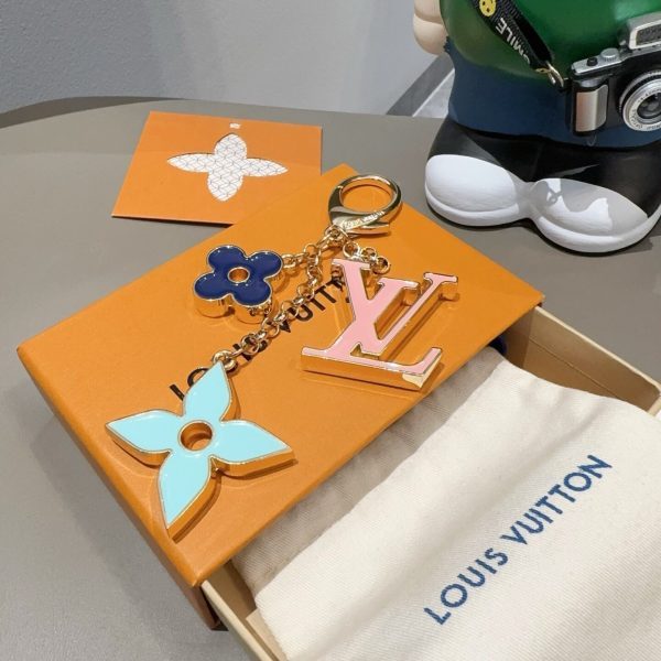 LV フラワーエナメルチャーム マルチ
