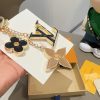 LV フラワーエナメルチャーム ブラウン