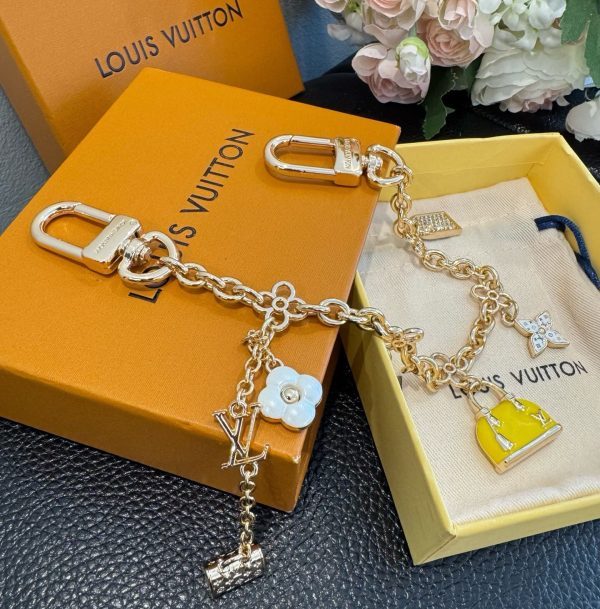 LV チェーンミニバッグチャーム ゴールド