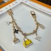 LV チェーンミニバッグチャーム ゴールド