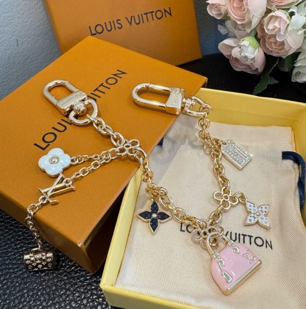 LV チェーンミニバッグチャーム ゴールド