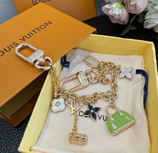 LV チェーンミニバッグチャーム ゴールド