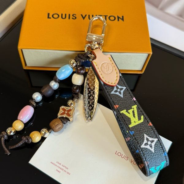 LV ビーズモノグラムチャーム マルチ