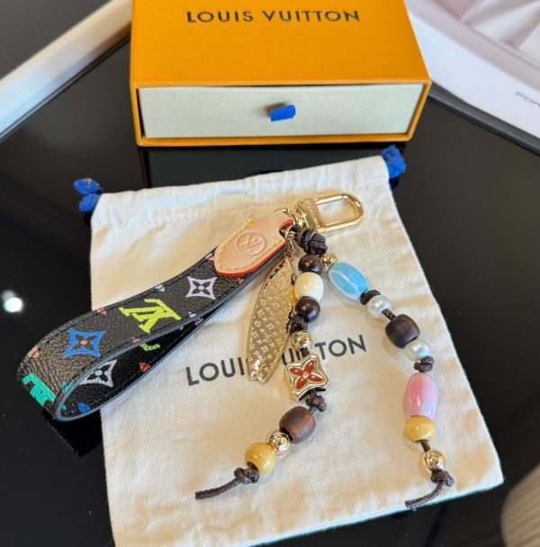 LV ビーズモノグラムチャーム マルチ