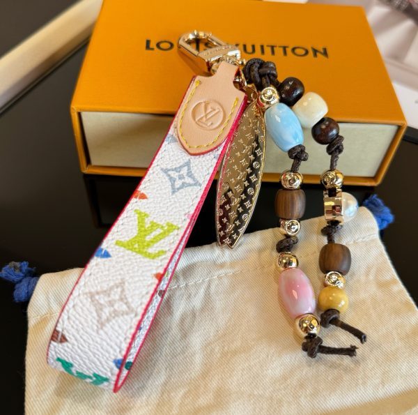 LV ビーズチャーム マルチ