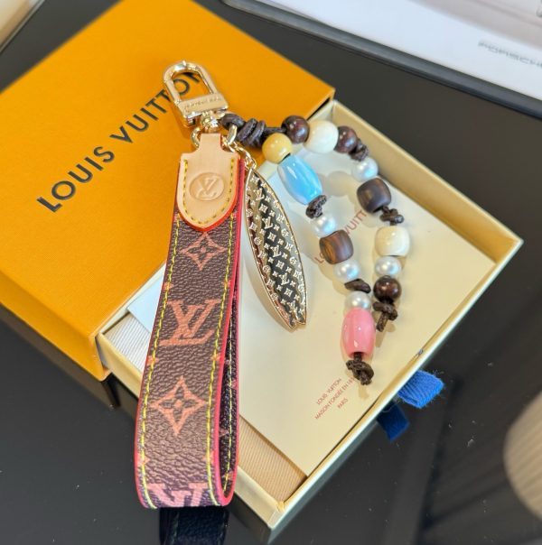 LV ビーズモノグラムチャーム ブラウン