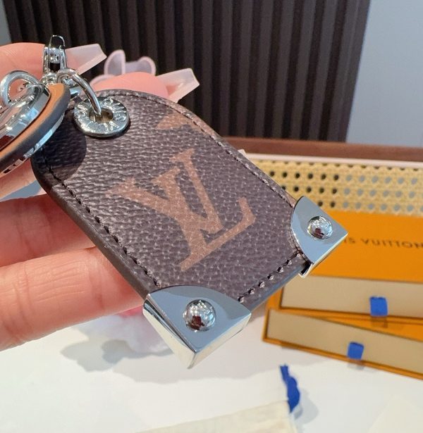 LV ミニバッグチャーム ブラウン