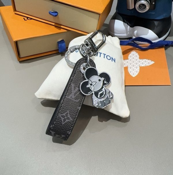 LV ミッキーチャーム ブラック