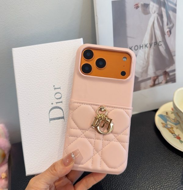 DIOR キルティングスマホケース ピンク