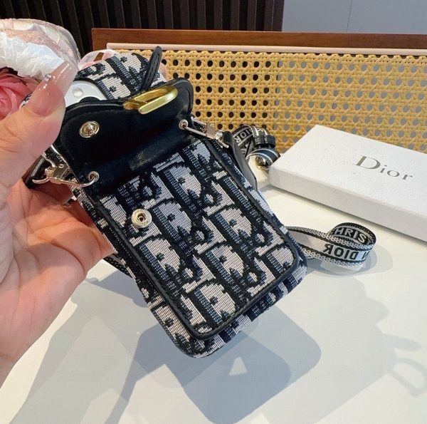 DIOR オブリックストラップウォレットケース ブラックホワイト