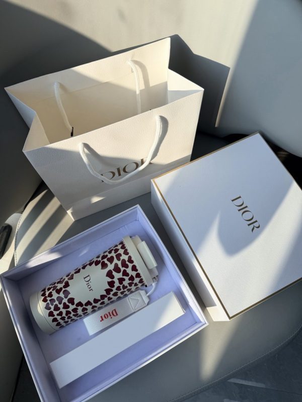 DIOR ハート柄タンブラー ホワイトレッド