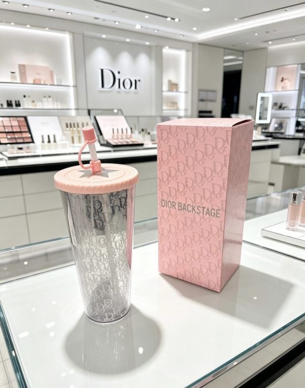 DIOR ストロー入りタンブラー シルバーピンク