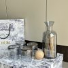 DIOR ボトル ホワイト