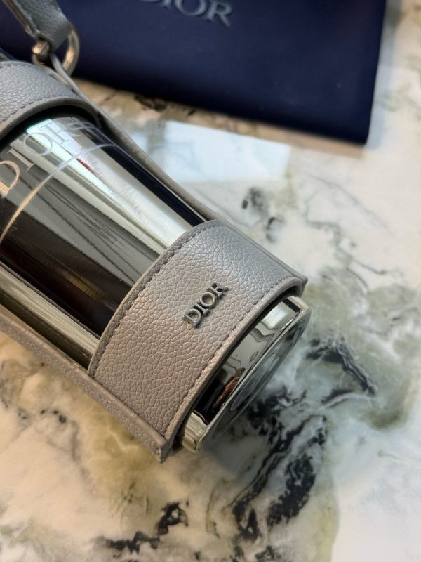 DIOR ボトル シルバー
